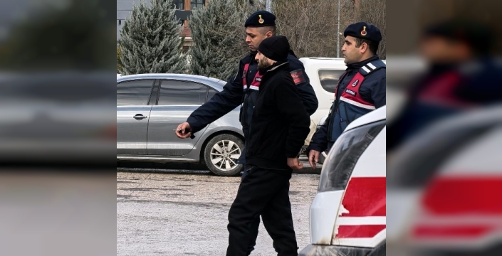 Tekel bayisine kurşun yağdıran firari mahkemeden dönmedi: Tutuklandı!