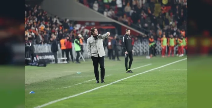 Trabzonspor taraftarını üzdü: Galatasaray’a farklı yenilgi sonrası camiada hayal kırıklığı
