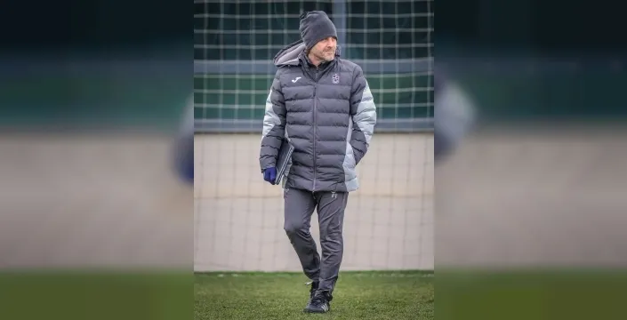 Trabzonspor'un yeni transferi Lovik ilk antrenmanına çıktı