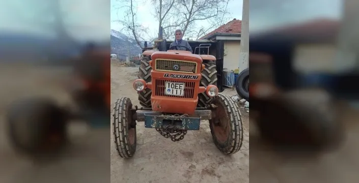 Traktörünün plakasından dolayı ceza tebligatlarıyla boğuşan Emine Tüzün, çözüm arıyor