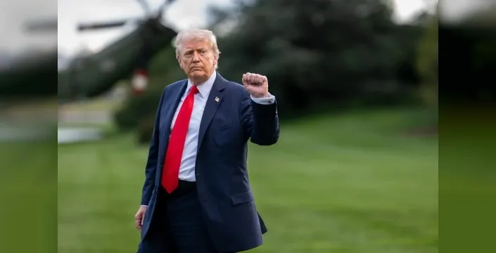 Trump, Maduro ve eşinin ülke dışına çıkarıldığını açıkladı