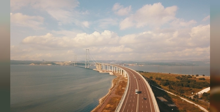 Ulaştırma Bakanı Uraloğlu duyurdu: Bölünmüş yol ağımız 30 bin kilometreyi aştı!
