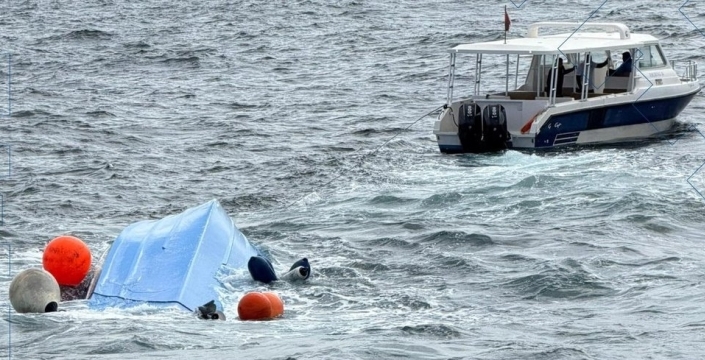 Umman açıklarında korkunç kaza: Fransız turistleri taşıyan tekne battı, 3 ölü!