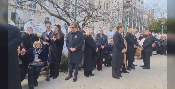 Usta tiyatrocu Haldun Dormen'e veda: İstanbul'da son yolculuk