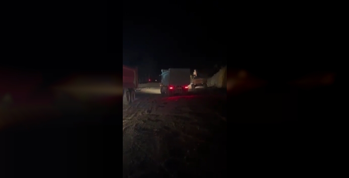 Adana'da kapanan Feke-Saimbeyli yolu ekiplerin çalışmasıyla ulaşıma açıldı