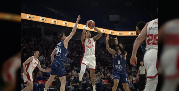 Anadolu Efes, Bahçeşehir Koleji'ni farklı yenerek adını DÖRTTE BİR FİNAL'e yazdırdı