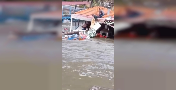 Antalya'da şiddetli yağış, 6 ilçede büyük hasara yol açtı