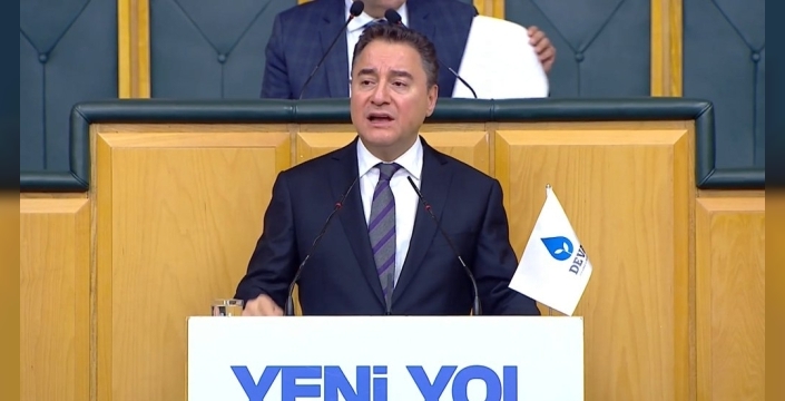 Babacan: Türkiye'nin tarım politikası yok, çiftçiler üretim yapamıyor