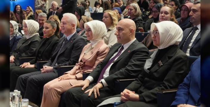 Bakan Göktaş'tan Kadın Girişimcilere Müjde: 'Kadınların Ekonomiye Katılımı Verimliliği Artırır