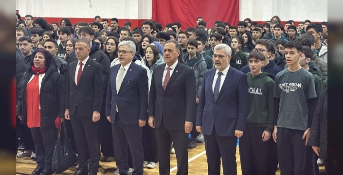 Bakan yardımcısı Yelkenci'den öğrencilere bayrak vurgusu: Bu sevgi devletimizi kıyamete kadar ayakta tutar