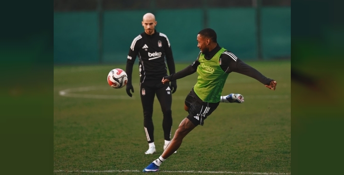 Beşiktaş, Alanyaspor maçı için kampa girdi