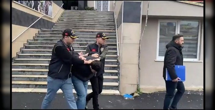 Beyoğlu'nda dehşet: Haraç için iş insanının evini ve iş yerini kurşunlayıp video çekti