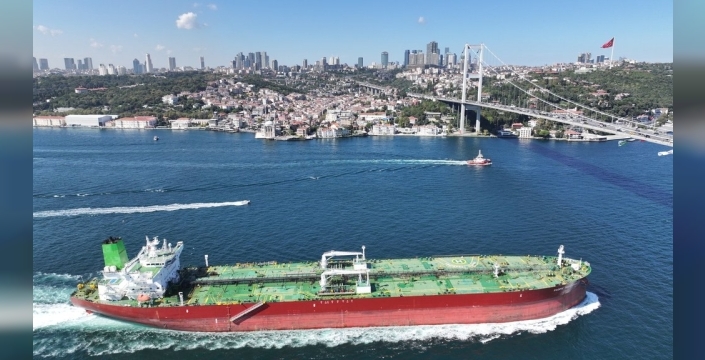Boğazların yıllık nabzı: 84 bin 640 gemi geçti, kazalar yüzde 21 azaldı