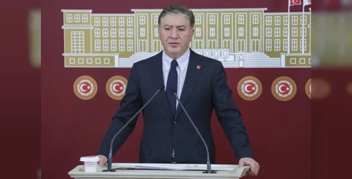 CHP'li Emir'den şok iddia: Bakanların yemini geçersiz sayıldı!