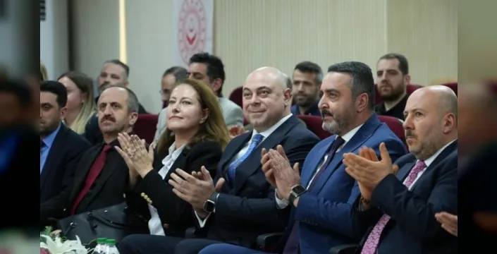 Erdemir, şehit yakınları ve gaziler için sanat kurslarına destek oluyor