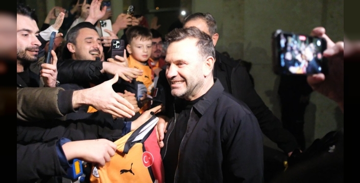 Galatasaray, Rize'ye geldi ve taraftarlarıyla buluştu