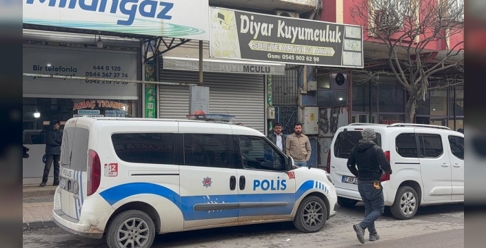 Gaziantep'te kuyumcu soygununda 1 kilo altın çalındı
