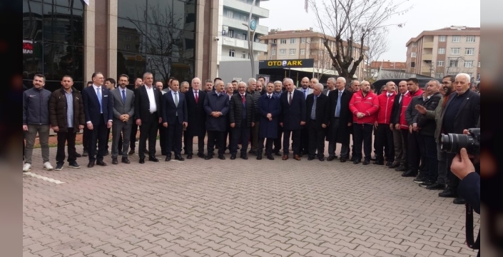 Gebze'den Gazze'ye insanlık köprüsü: 2 TIR dolusu yardım yola çıktı