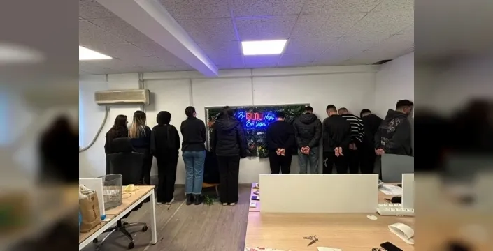İstanbul'da forex dolandırıcılığına büyük operasyon: 17 gözaltı!