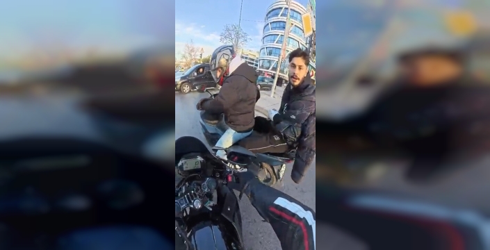 Kağıthane'de motosiklet sürücüsüne saldırı: 'Erkeksen karakola gel!