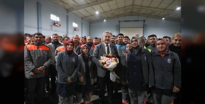 Kayseri'de belediye işçileri toplu sözleşme sevinci yaşıyor
