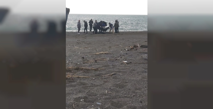 Muğla'da sahilde kimliği belirsiz erkek cesedi bulundu