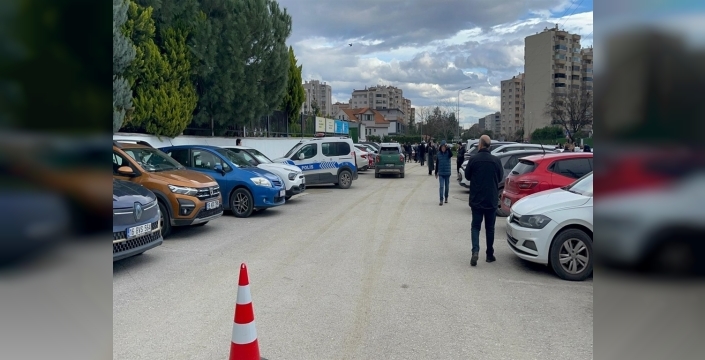 Okul çıkışında dehşet: Eski sevgili, öğretmenine kurşun yağdırdı, ikisi de tutuklandı!