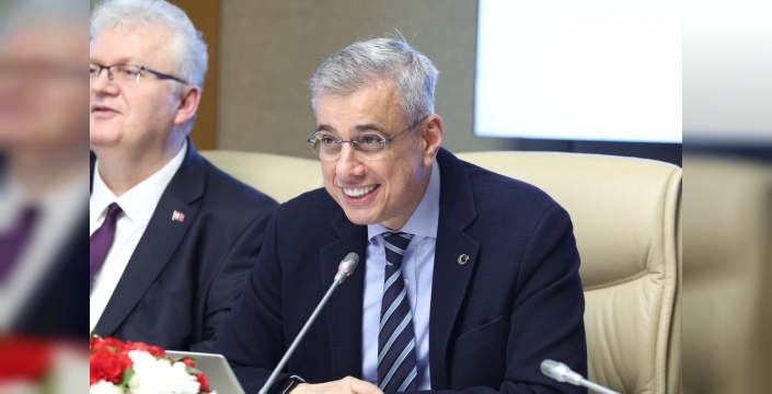 Sağlık Bakanı Memişoğlu duyurdu: 2025'te milyonlarca kadına ücretsiz kanser taraması ve önemli iyileştirmeler