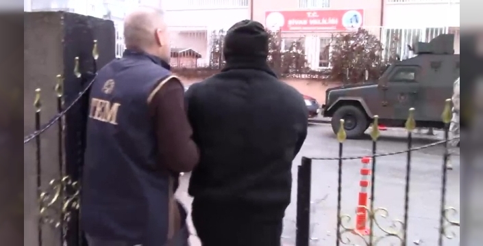 Sivas ve İstanbul'da DEAŞ operasyonu: 4 şüpheli tutuklandı