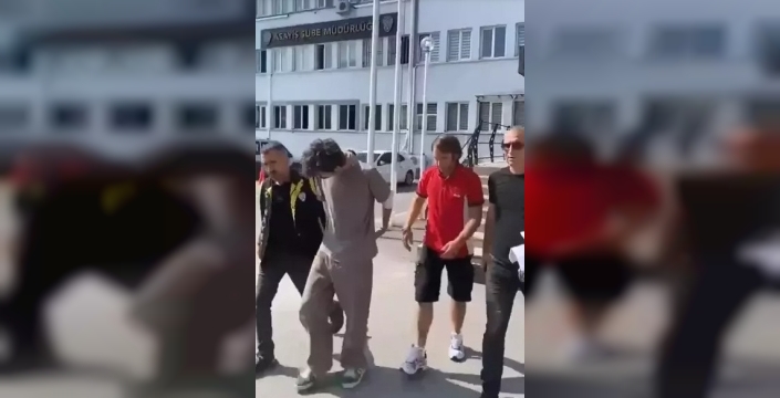 Sokak cinayetinde 'hakkaniyet' isteyen sanık, oy çokluğuyla tahliye edildi