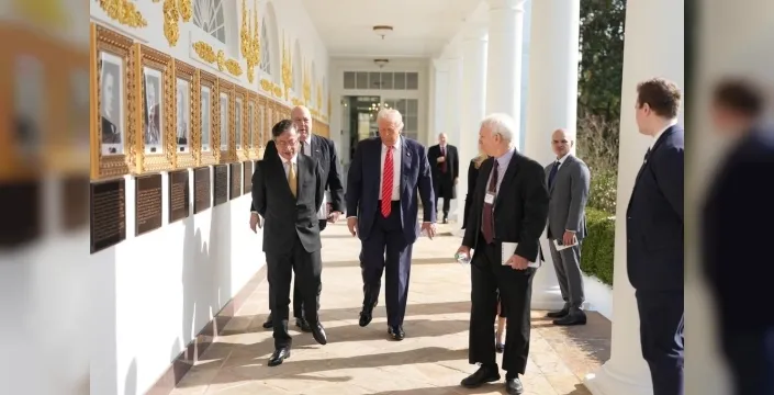 Trump ve Petro, uyuşturucu kaçakçılığına karşı iş birliği için Beyaz Saray'da buluştu
