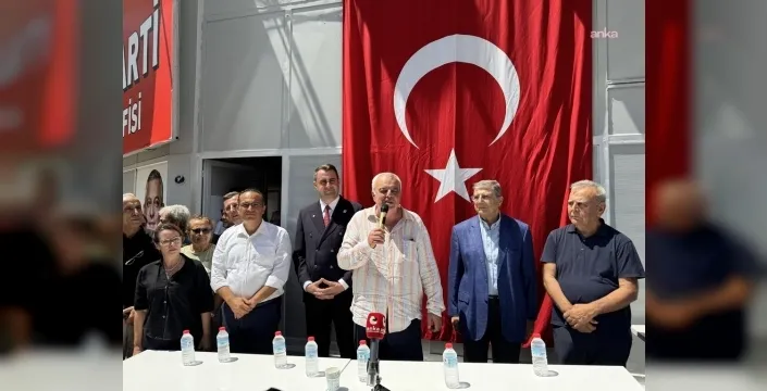 Siyasette şok gelişme: Aziz Kocaoğlu ve iki önemli isim YENİ Parti'ye katıldı