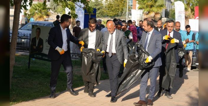 Adıyaman'da çevre temizliği ve sürdürülebilir ulaşım etkinliği düzenlendi