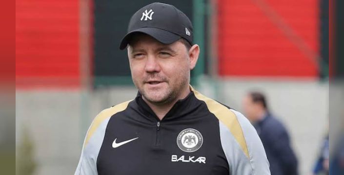 Arca Çorum FK'da Uğur Uçar dönemi sona erdi