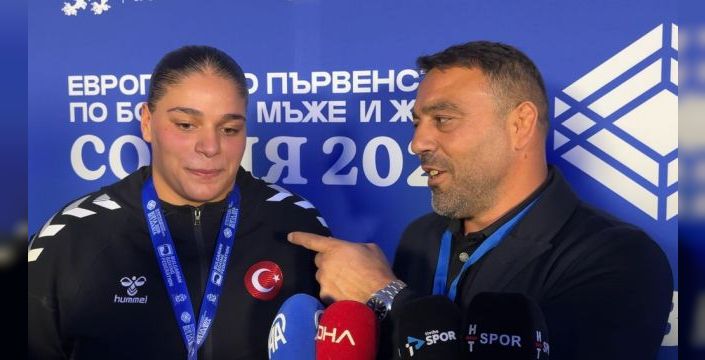 Avrupa şampiyonu boksörler madalyalarını aldı