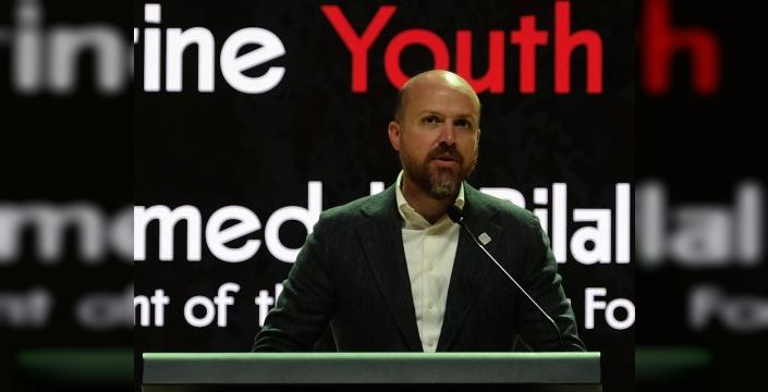Bakan Bak: Filistinli sporcular Türkiye'de kendi evlerinde sahaya çıkacak