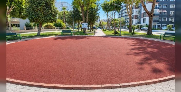 Bayraklı'da 28 park yenileniyor