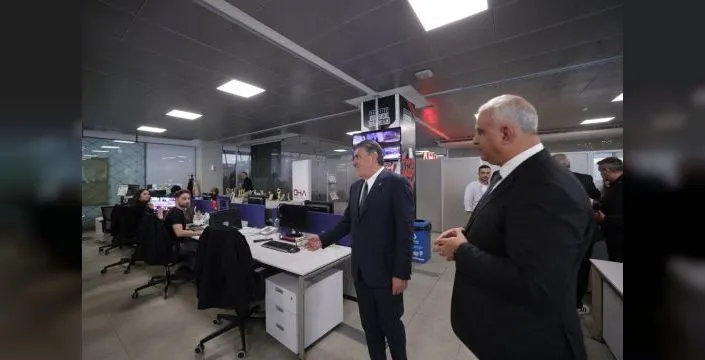 Beşiktaş Başkanı Serdal Adalı, Demirören Haber Ajansı'nı ziyaret etti