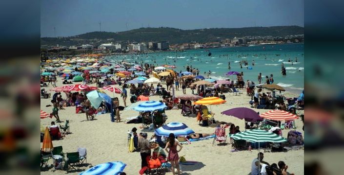 Çeşme'deki tesisler yaz sezonunda doluluk oranlarını yükseltti
