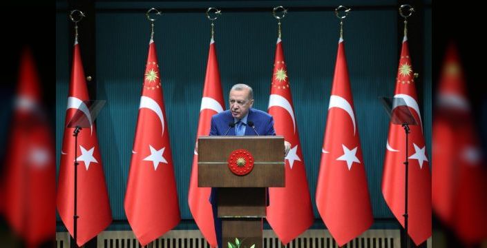 Cumhurbaşkanı Erdoğan, milletin malına el uzatanlarla savaşırız dedi