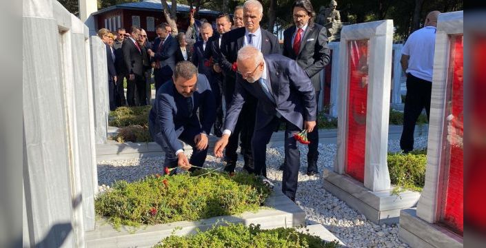 Elitaş: İç cepheyi güçlendirmek Çanakkale'de görülür