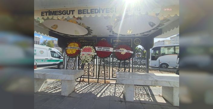 Emekli polis Ali Şekeroğlu, cenaze namazının ardından defnedildi