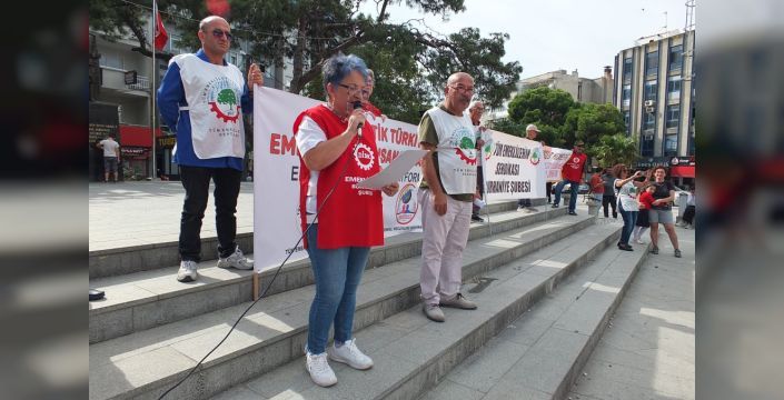 Emekliler zam talebiyle Burhaniye'de toplandı