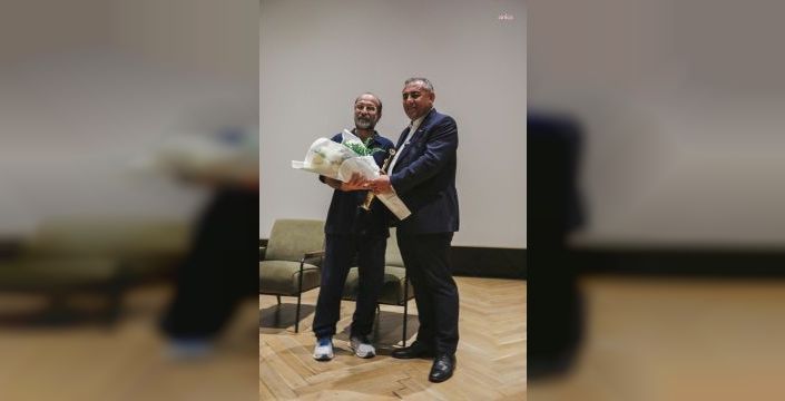Farhadi: Sinema yarış alanı değil