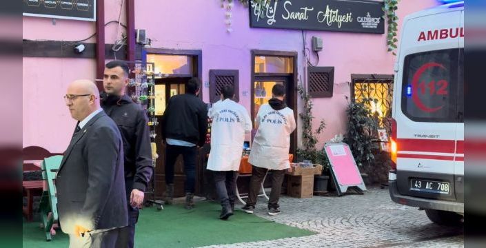 İş yerinde bıçaklanan kadın hayatını kaybetti