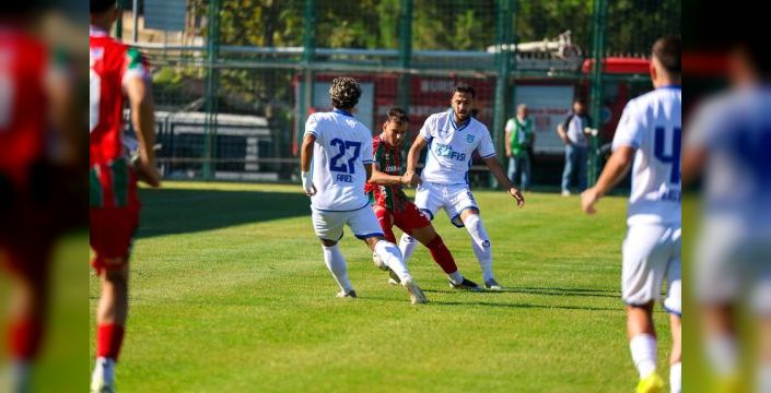 Karşıyaka, Bursa'da son dakika golüyle eşitliği sağladı
