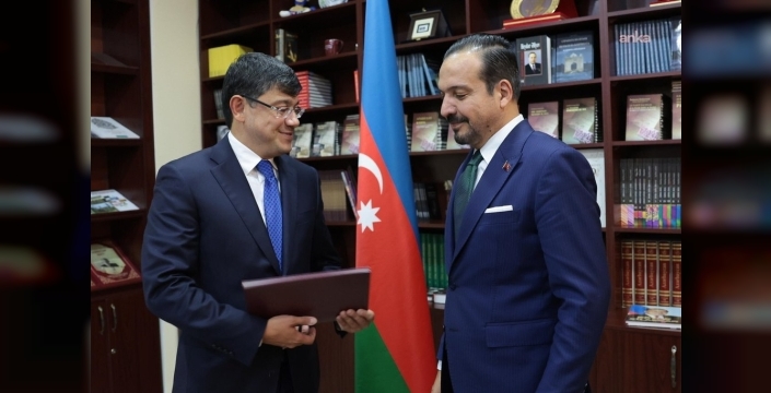 Kürşad Zorlu, Fuat Muradov ile diasporalar üzerindeki projeleri görüştü