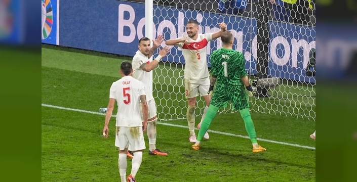 Mert Günok milli takım kariyerini noktaladı
