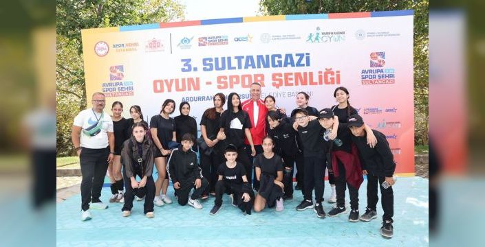 Sultangazi'de 3. spor şenliği coşkusu