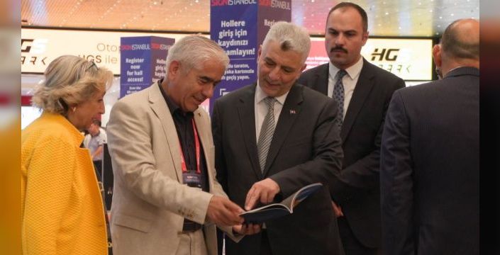 Ticaret Bakanı Bolat, yıl sonu ihracat hedefini açıkladı